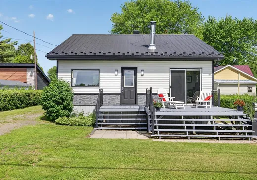 House for sale - 85 Rue Claude, St-Francois-Du-Lac, J0G 1M0