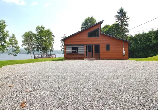 Maison à vendre - 1478 Rue Principale, Pohénégamook, G0L 1J0
