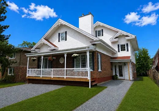 Two or more stories for sale - 89 18e Rue, Rouyn-Noranda, J9X2L7
