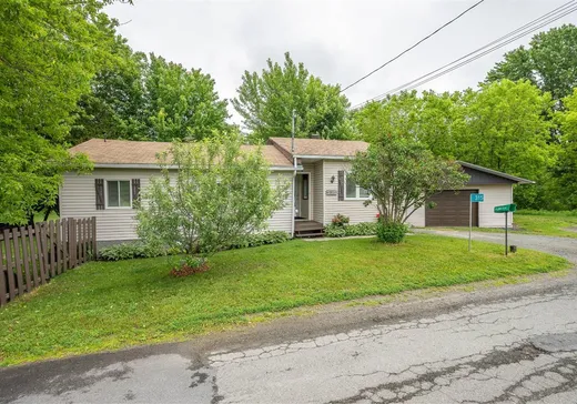 Bungalow for sale - 315 Ch. Choinière, Brigham, J2K4B1