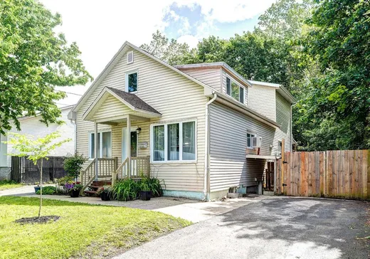 Maison à étages à vendre - 3140 26e Rue, Laval (Laval-Ouest), H7R2J8
