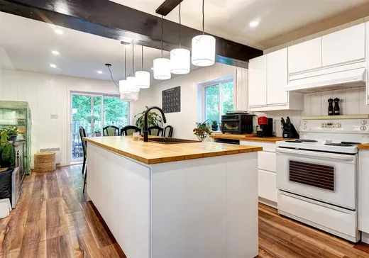 Maison à vendre - 3140 26e Rue, Laval (Laval-Ouest), H7R 2J8