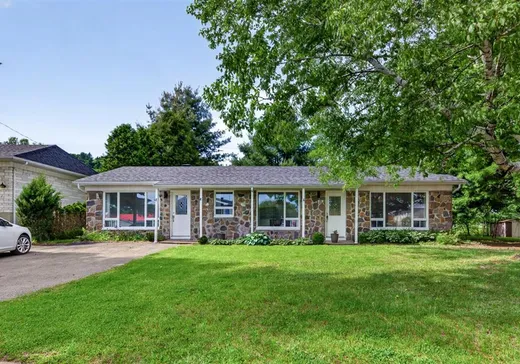 Bungalow à vendre - 33 Rue des Tulipes, Sainte-Anne-de-Beaupré, G0A3C0