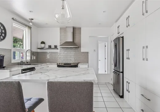 Maison à vendre - 33 Rue des Tulipes, Sainte-Anne-de-Beaupré, G0A 3C0