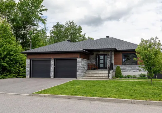 Bungalow à vendre - 2110 Rue Gilles-Grondin, Shawinigan-Sud, G9P0G6