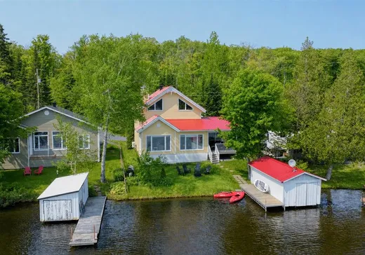 House for sale - 40 Lac Joli, Sainte-Aurélie, G0M 1M0