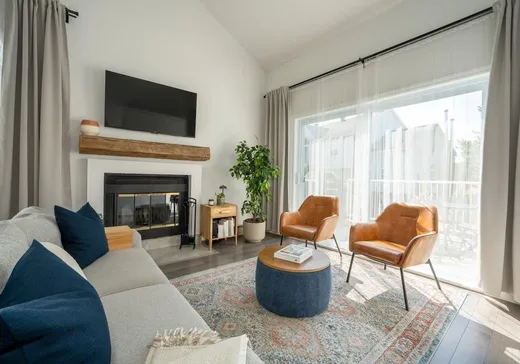 Condo à vendre - 2290 Place du Village, App. 211, Magog, J1X 6G3