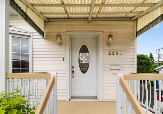 Maison à vendre - 2245 Rue Ste-Marguerite, Longueuil, J4K 3E2