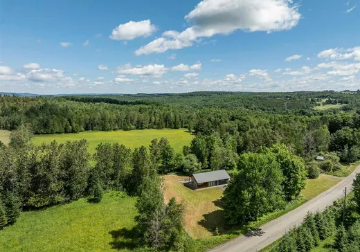Bungalow à vendre - 986 Ch. Standish, Magog, J0B2C0