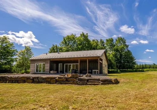 Maison à vendre - 986 Ch. Standish, Magog, J0B 2C0