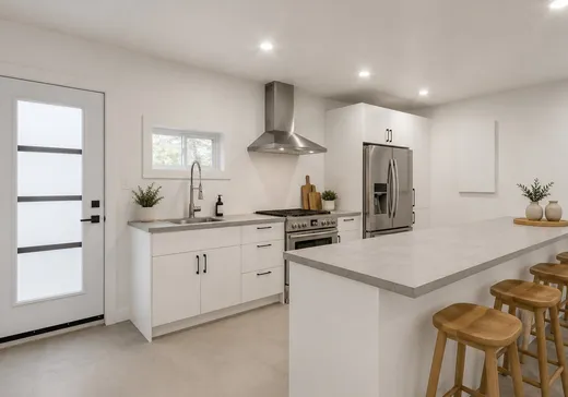 Maison à vendre - 135 Rue Benoit, Saint-Calixte, J0K 1Z0