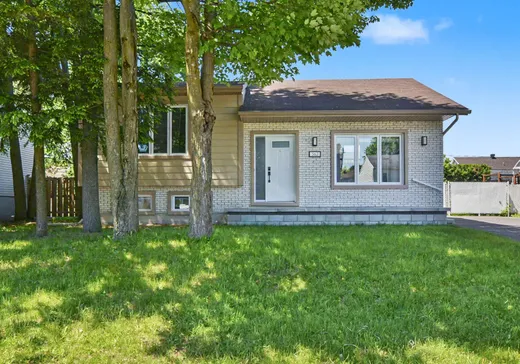House for sale - 362 27e Avenue, Sainte-Marthe-sur-le-Lac, J0N 1P0