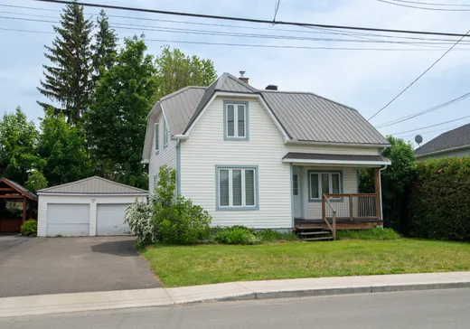 Maison à vendre - 2056 Rue St-Calixte, Plessisville, G6L 1S3