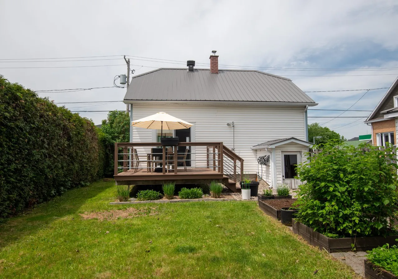 2056 Rue St-Calixte — photo 2
