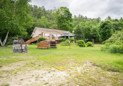 Maison à vendre - 152 Ch. Hayes, Val-des-Bois, J0X 3C0