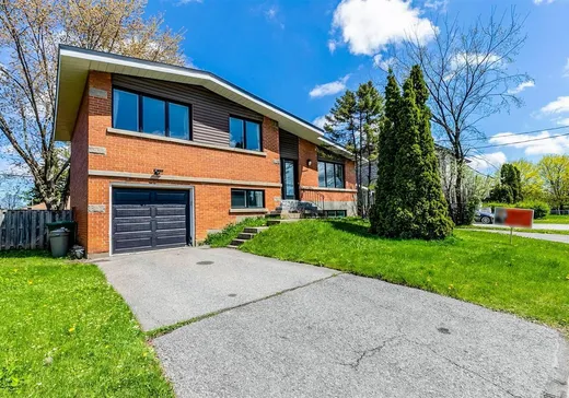 Maison à vendre - 4809 Rue de Lucerne, Montréal (Pierrefonds-Roxborro), H8Y 2E1