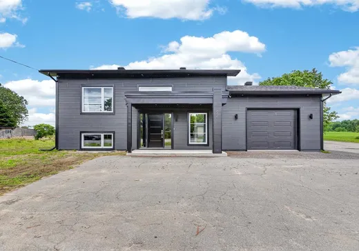 Paliers multiples à vendre - 655 Rg de la Rivière-Bayonne S., Berthierville, J0K1A0