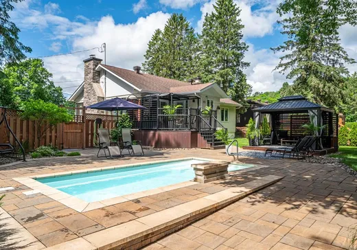 House for sale - 20 Av. Vital, Saint-Sauveur, J0R 1R5
