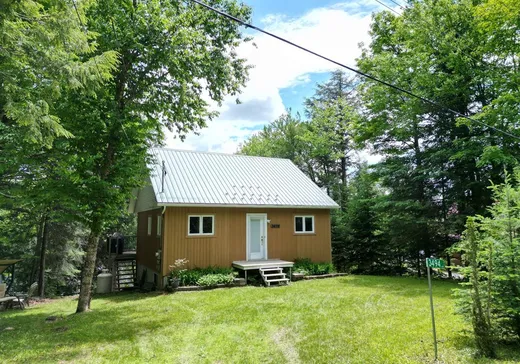 Bungalow for sale - 3494 Ch. du Lac-de-l'Abies, Mont-Tremblant, J0T1H0