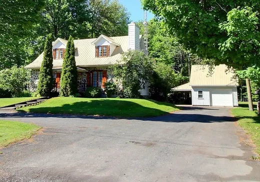 Two or more stories for sale - 1550 Rg St-Michel (1550Z), Saint-Zéphirin-de-Courval, J0G1V0