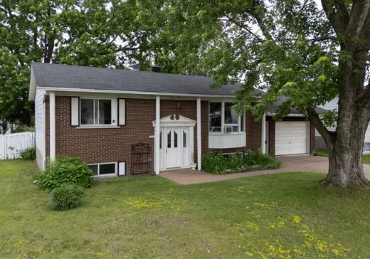 Bungalow à vendre - 321 Rue Gélinas, Repentigny, J6A5M7
