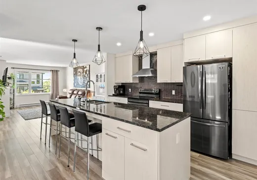Maison à vendre - 992 Rue Bégon, Rock Forest-Saint-Élie-Deauville, J1N 1C4