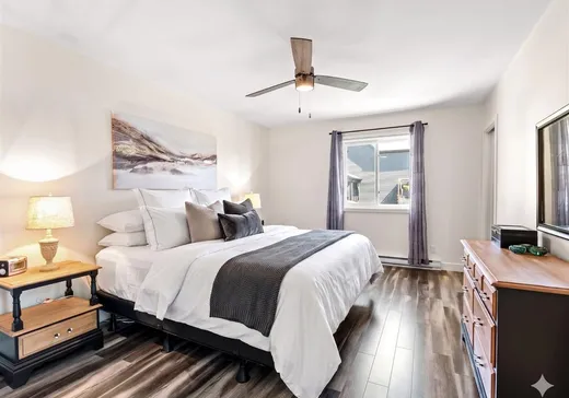 Maison à vendre - 992 Rue Bégon, Rock Forest-Saint-Élie-Deauville, J1N 1C4