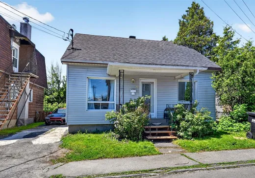 House for sale - 31 Rue St-Zénon, Salaberry-de-Valleyfield, J6S 4E3