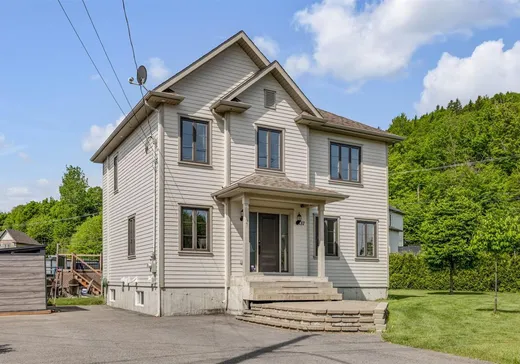 Maison à étages à vendre - 37 Rue de Fribourg, Sainte-Brigitte-de-Laval, G0A3K0