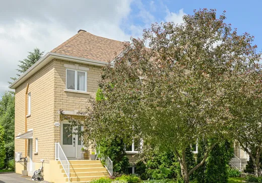 House for sale - 455 Crois. du Golf, Mont-Saint-Hilaire, J3H 6E4
