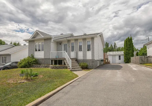 Two or more stories for sale - 706 Rue du Ruisseau, Val-d'Or, J9P6W5