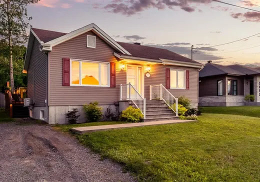 Bungalow à vendre - 5033 Rue Eugène-Dumas, Shawinigan, G9R1X6