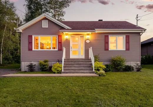 Maison à vendre - 5033 Rue Eugène-Dumas, Shawinigan, G9R 1X6