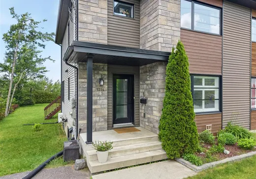 Maison à vendre - 1214 Rue Laurentide, Magog, J1X 5A7