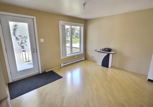 House for sale - 2545 Av. St-Germain, Plessisville, G6L 2J5