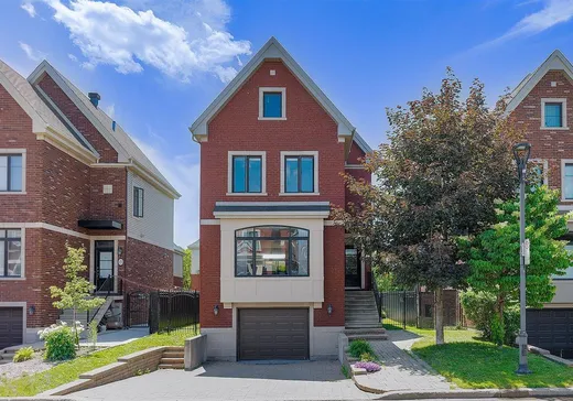 Maison à étages à vendre - 454 Rue des Thalias, Laval (Sainte-Dorothee), H7X4H8