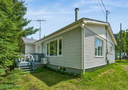 Maison à vendre - 1286 Rue Catherine, Hinchinbrooke, J0S 1A0