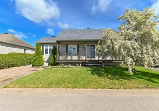 Bungalow à vendre - 228 Rue du Tricentenaire, L'Ange-Gardien, G0A2K0