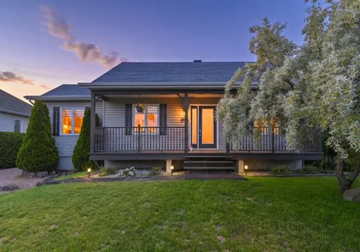 Maison à vendre - 228 Rue du Tricentenaire, L'Ange-Gardien, G0A 2K0