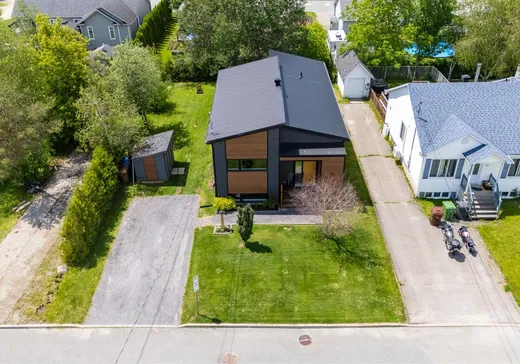 Maison à vendre - 79 Rue du Cardinal, Sherbrooke, J1R 0M1