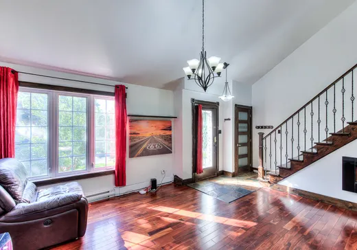 House for sale - 35 Rue Évangéline, Montreal (West), J7V 8A9