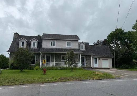 House for sale - 7 Rue Principale, Kiamika, J0W 1G0
