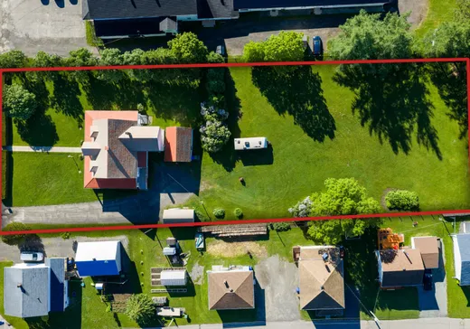 House for sale - 33 Rue St-Pierre O., Matane, G0J 3L0