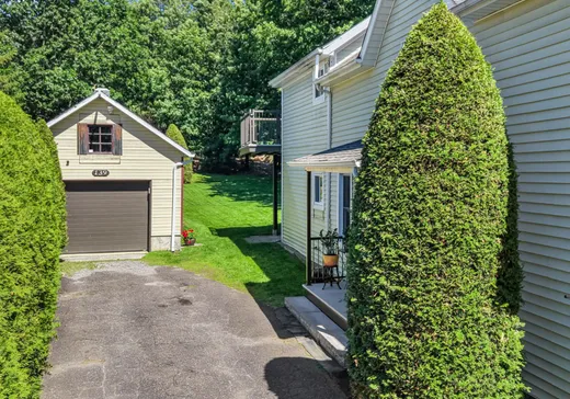 Maison à vendre - 139 Rue Elgin, Granby, J2G 4V4