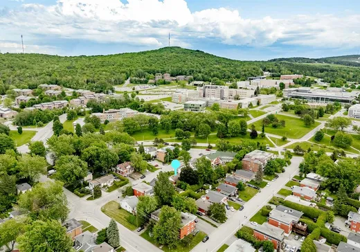 Maison à vendre - 1531 Rue Cabana, Sherbrooke, J1K 2N2