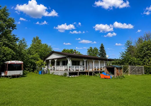 Maison à vendre - 41 Ch. du Lac-Lawless, Campbell's Bay, J0X 1K0