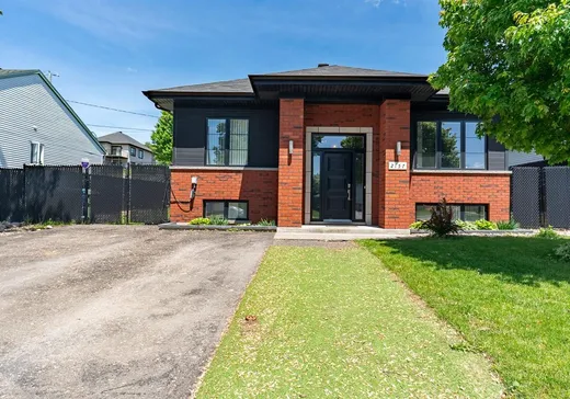 Maison à étages à vendre - 2157 Rue Marie-Claire, Saint-Jérôme, J7Y0K9