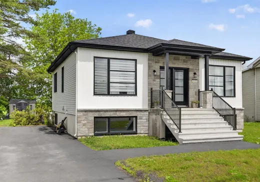 House for sale - 2225 Route 122, St-Cyrille-De-Wendover, J1Z 0C6