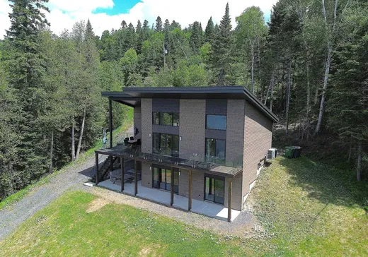 Maison à vendre - 912 Route 161, Frontenac, G6B 2S1