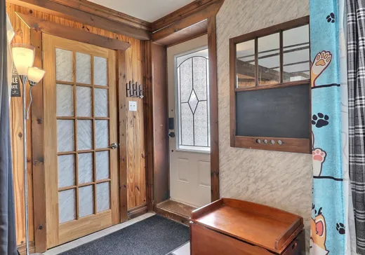 Maison à vendre - 420 Av. Centrale N., Amos, J0Y 1Z0